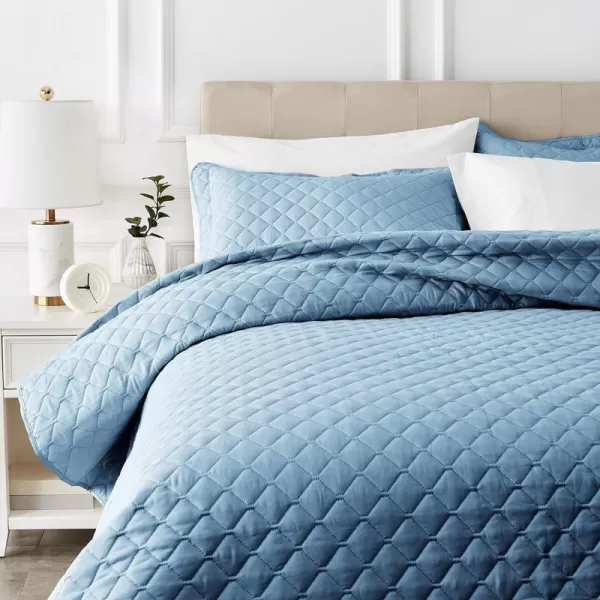 Amazon Basics Oversized Quilt Bed Set Embossed Coverlet and Sham  Twin Beige DiamondSpa Blue FullQueen Diamond