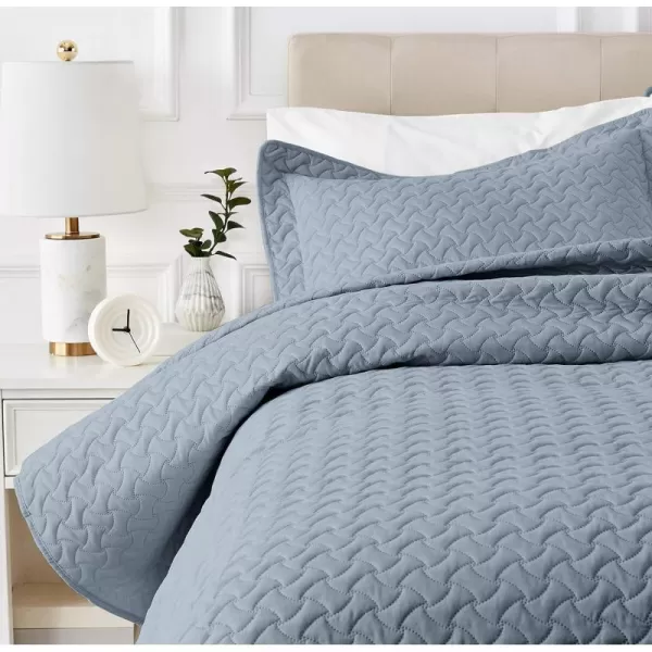 Amazon Basics Oversized Quilt Bed Set Embossed Coverlet and Sham  Twin Beige DiamondSpa Blue Twin Wave