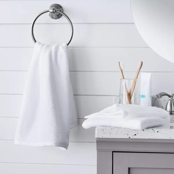 imageAmazon Basics  2 Piece QuickDry Oversize Bath Towel 100 Cotton Platinum 54quot x 30quotWhite
