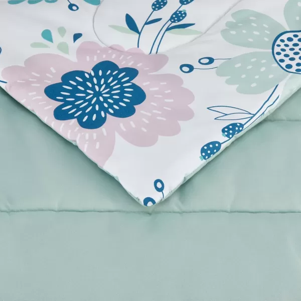 imageAmazon Basics 7 Piece Microfiber Kids BedinaBag Bedding Set FullQueen Green SolidBluish Flower