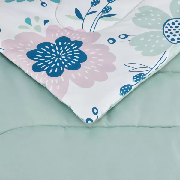 imageAmazon Basics 7 Piece Microfiber Kids BedinaBag Bedding Set FullQueen Green SolidFloral