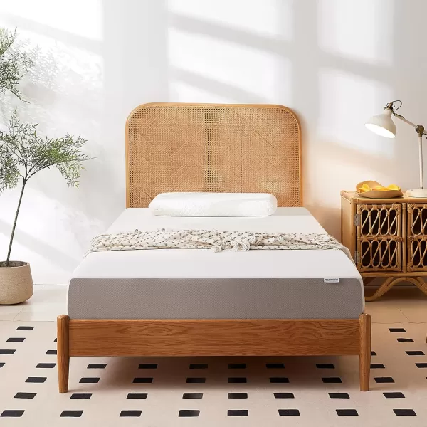 imageAmazon Basics Memory Foam Plush Mattress Queen WhiteGrey 80 x 60 x 8 inchesFull