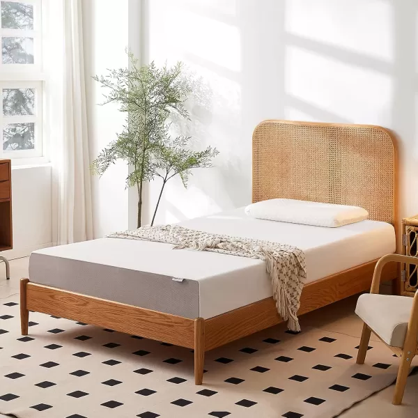 imageAmazon Basics Memory Foam Plush Mattress Queen WhiteGrey 80 x 60 x 8 inchesTwin