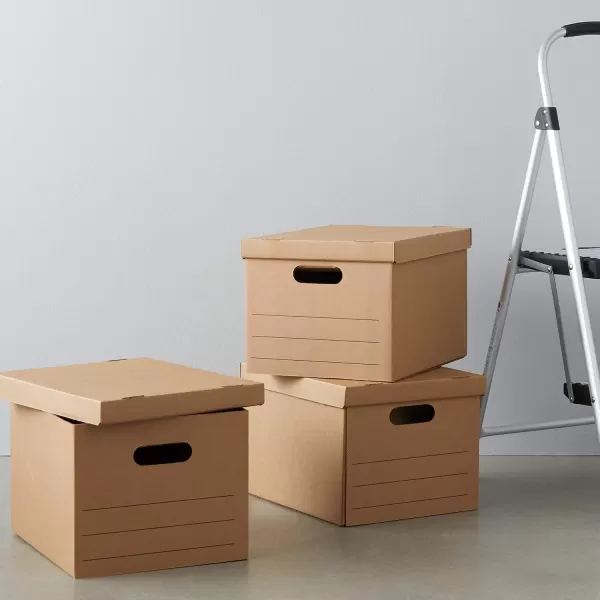 imageAmazon Basics Medium Cardboard Moving Boxes with Lid and Handles 10 Pack Brown 19 x 145 x 155 inchesBrown