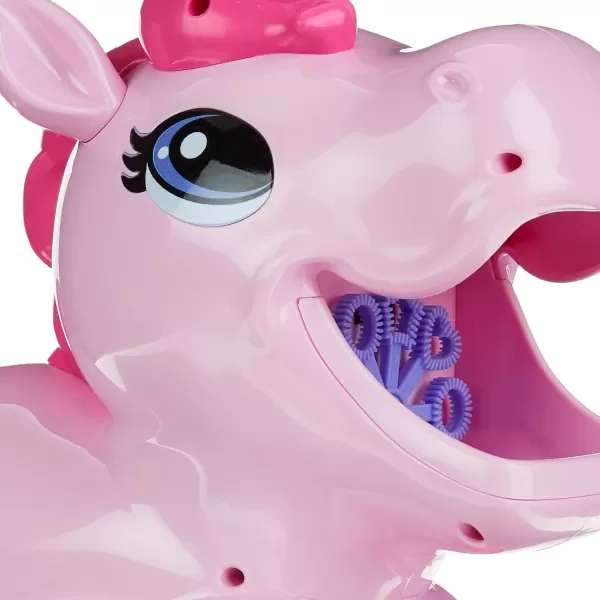 imageAmazon Basics Kids Outdoor Automatic Unicorn Bubble Blowing Machine With Solution Gift for Age 3Y Pink