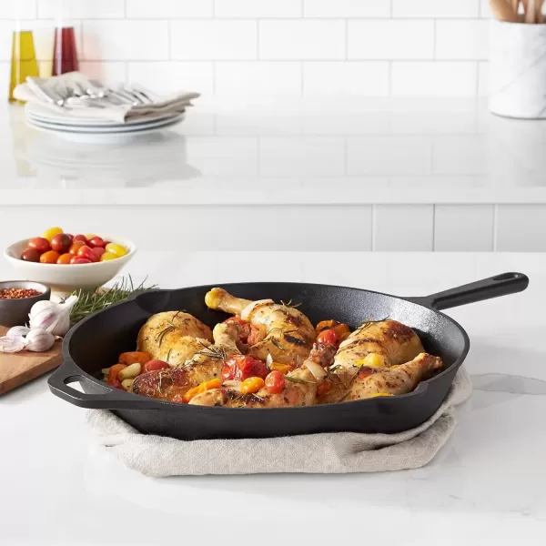 imageAmazon Basics PreSeasoned Cast Iron Skillet HeavyDuty ampamp Large 15Inch Black15