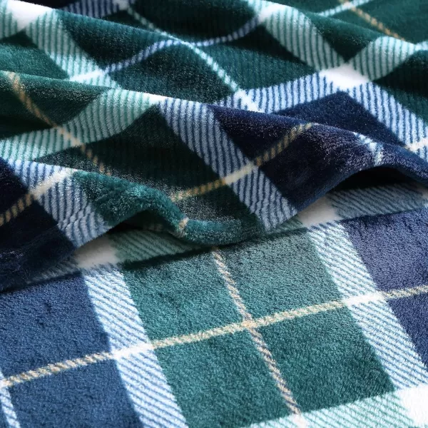 Nautica Blanket Plush Fleece Bedding Home Decor for All Seasons Queen Northsail Plaid NavyKing Northsail Plaid Navy