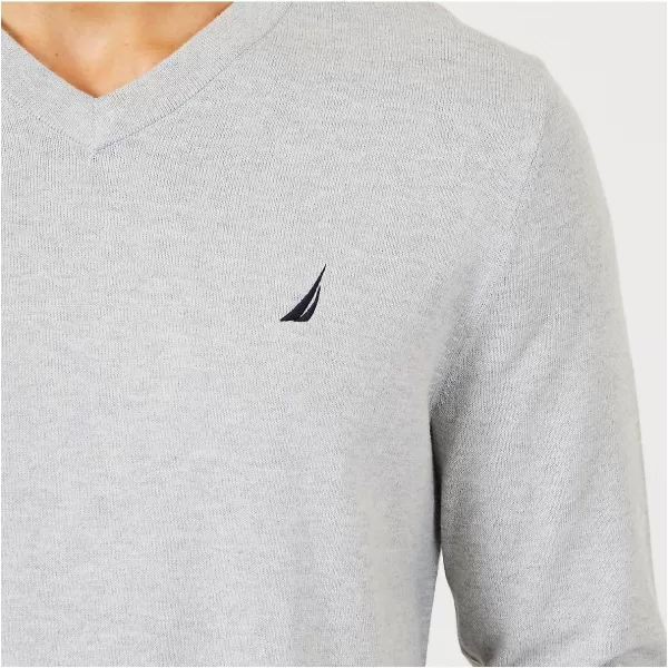Nautica Mens Classic Fit Navtech Soft VNeck SweaterGrey Heather