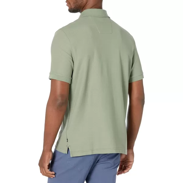 Nautica Mens Sustainably Crafted Classic Fit Performance Deck PoloSeaspray