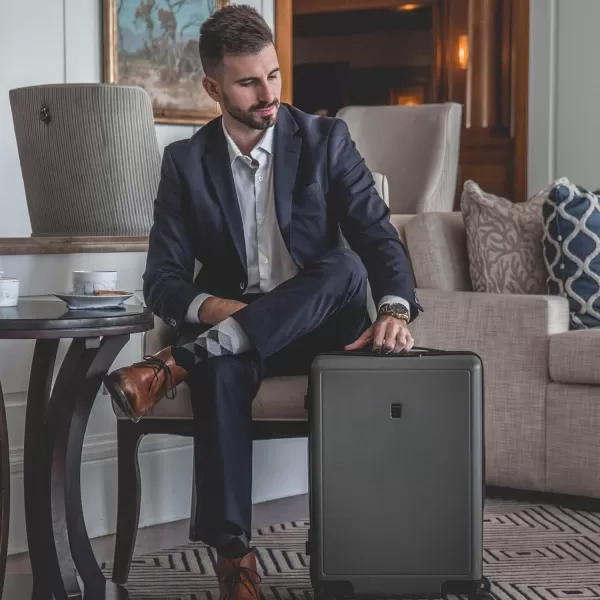 LEVEL8 Elegance Carry On Suitcase, 20” Hardside Luggage with TSA Lock, Spinner Wheels-Black, 20-Inch