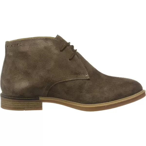 Hush Puppies Women's Bailey Chukka Ankle Boot