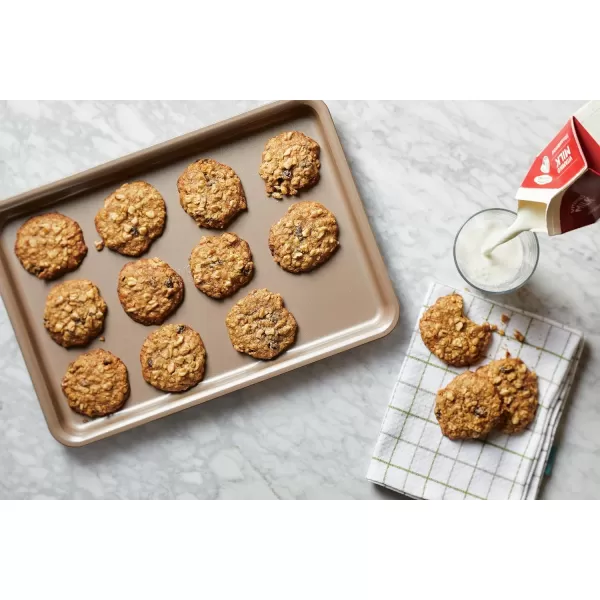 Anolon Gourmet Nonstick Bakeware Set with Nonstick Cookie Sheets / Baking Sheets - 3 Piece, Bronze Brown