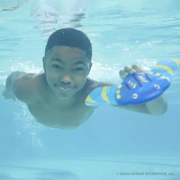 AQUA Stingray Underwater Glider, Swimming Pool Toy, Self-Propelled, Adjustable Fins, Travels up to 60 Feet, Dive and Retrieve Pool Toy